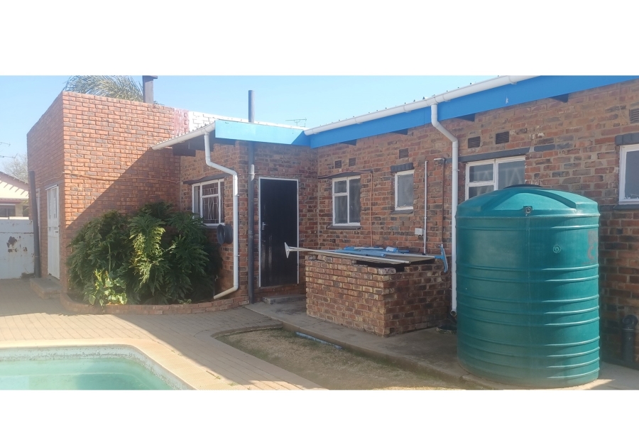 3 Bedroom Property for Sale in Riebeeckstad Free State